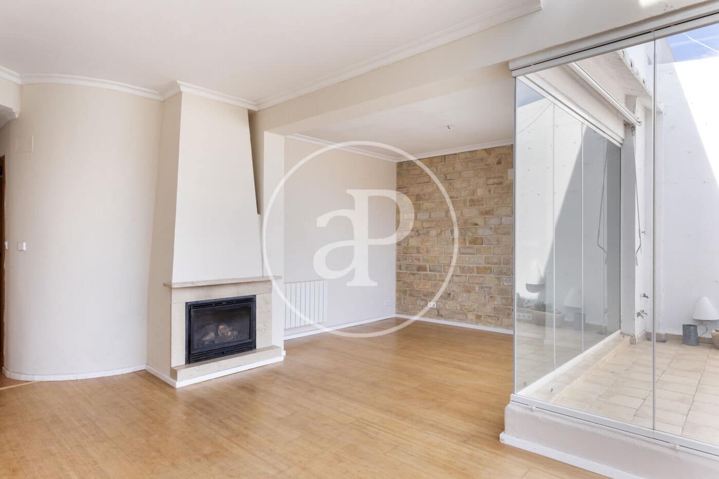 3 sovrum Takvåning att hyra i Valencia stad - 2 300 € (Ref: 8926880)