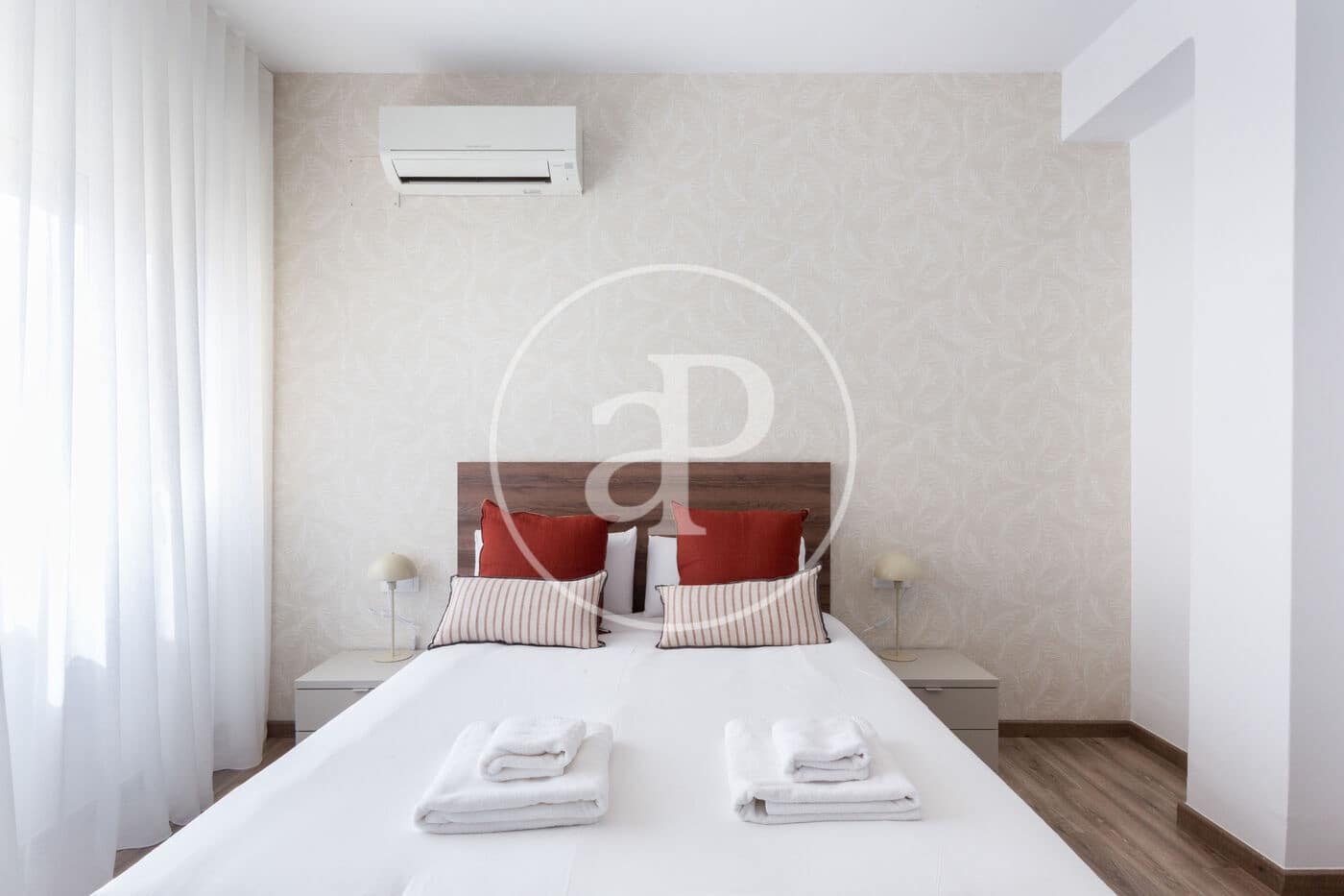 4 sypialnia Apartament do wynajęcia w Miasto Walencja - 3 200 € (Ref: 8929173)