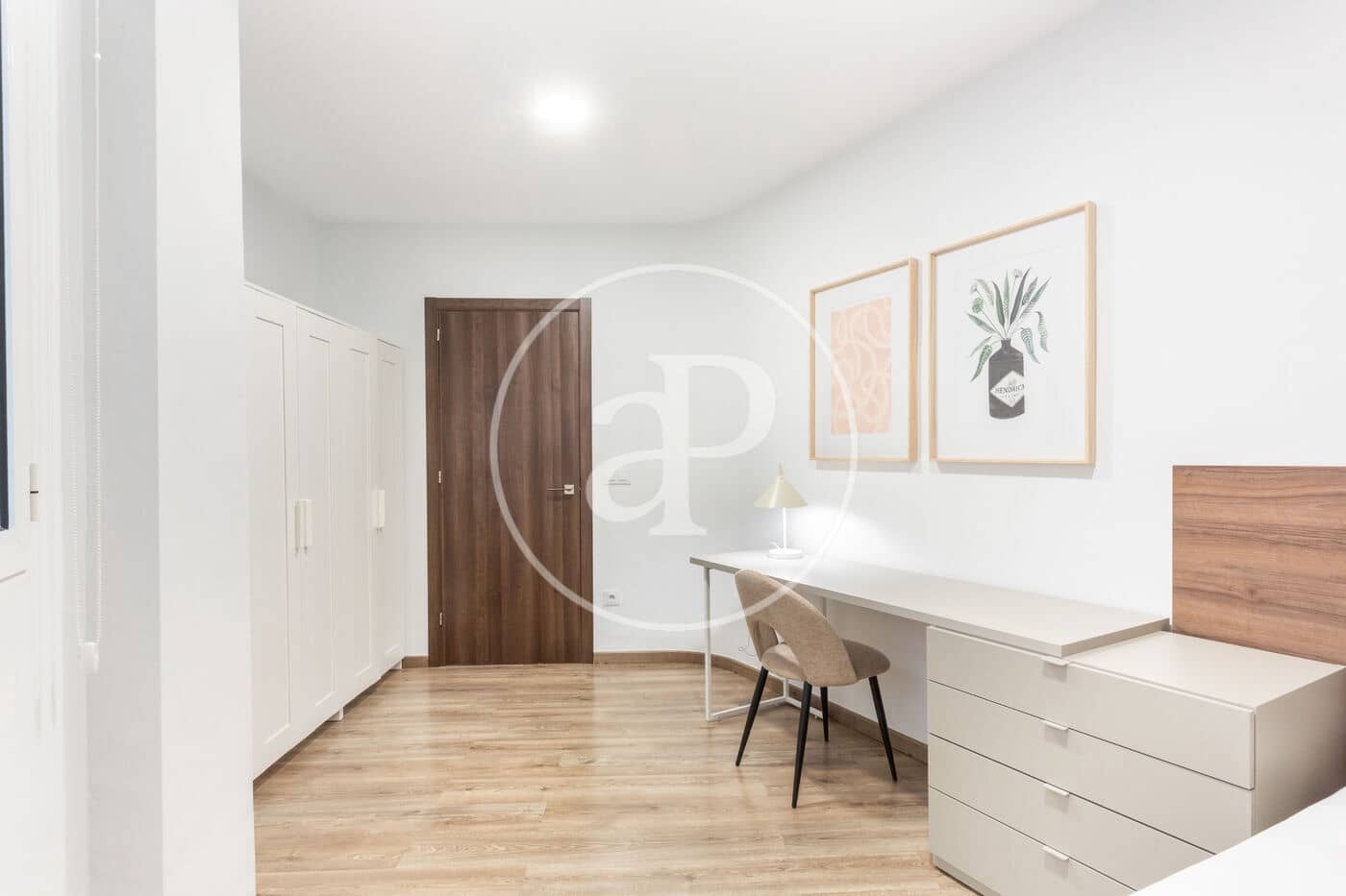 4 sypialnia Apartament do wynajęcia w Miasto Walencja - 3 200 € (Ref: 8929173)