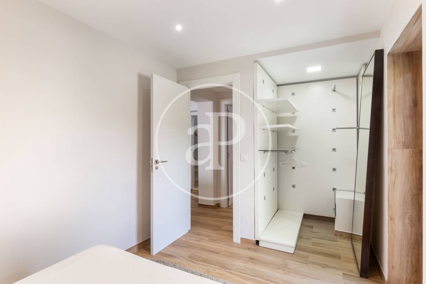5 camera da letto Villa da affittare in Chiva - 3.500 € (Rif: 8929174)