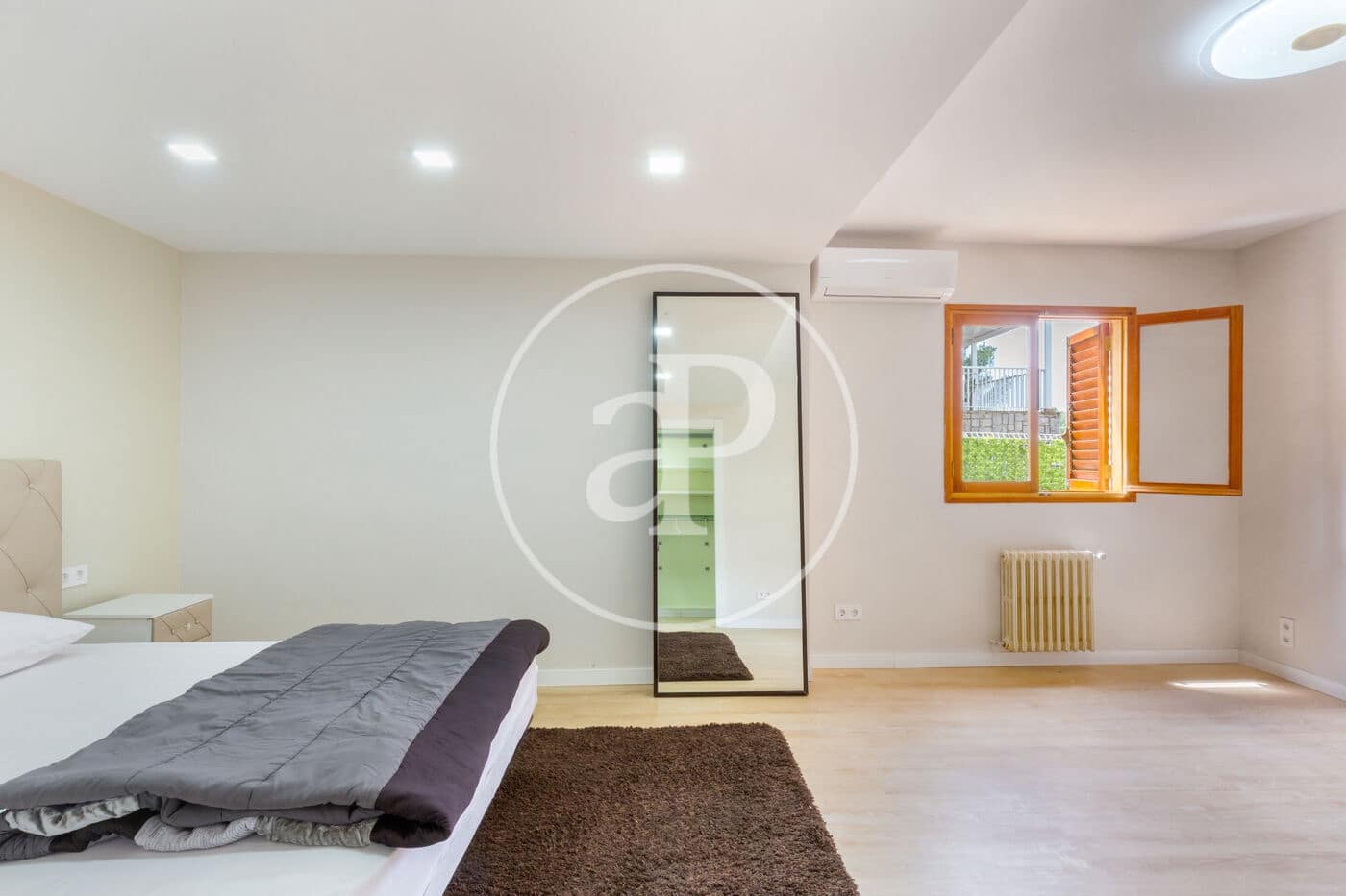 5 camera da letto Villa da affittare in Chiva - 3.500 € (Rif: 8929174)