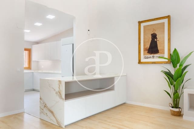 5 bedroom Villa for rent in Chiva - € 3,500 (Ref: 8929174)