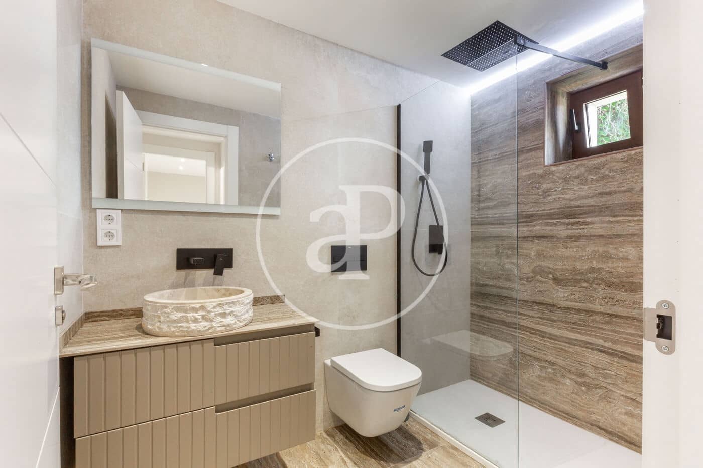 5 camera da letto Villa da affittare in Chiva - 3.500 € (Rif: 8929174)