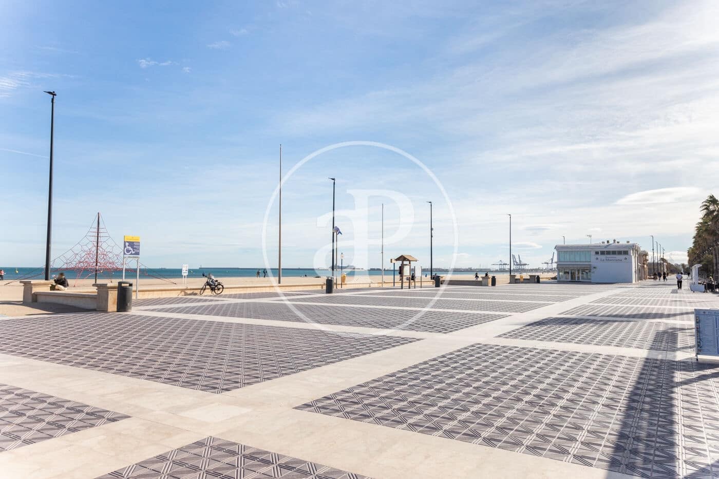 Villa da affittare in Valencia citta - 1.100 € (Rif: 8929177)