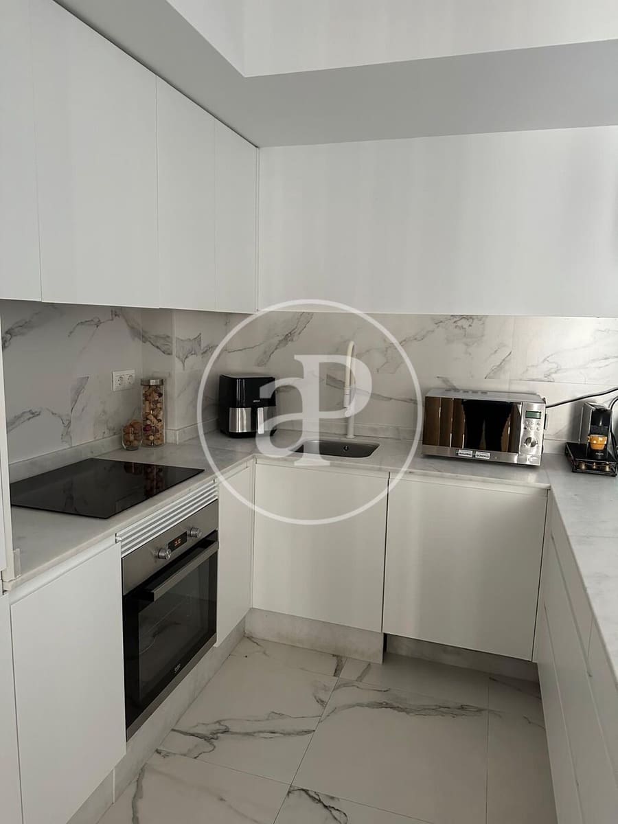 2 sovrum Lägenhet att hyra i Valencia stad - 1 850 € (Ref: 8932471)