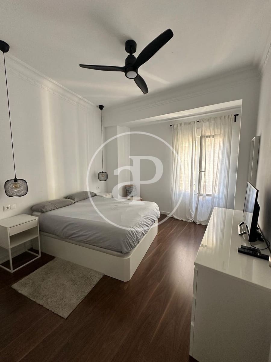 2 sovrum Lägenhet att hyra i Valencia stad - 1 850 € (Ref: 8932471)