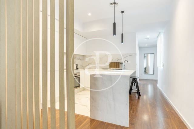 Apartamento de 2 habitaciones en Russafa, València ciudad en alquiler - 1.850 € (Ref: 8932471)