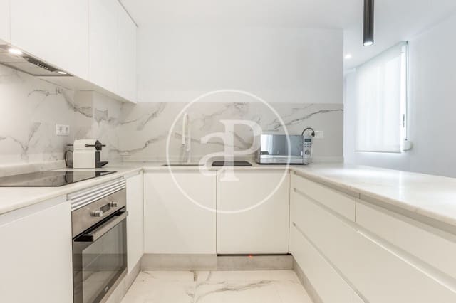 Apartamento de 2 habitaciones en Russafa, València ciudad en alquiler - 1.850 € (Ref: 8932471)