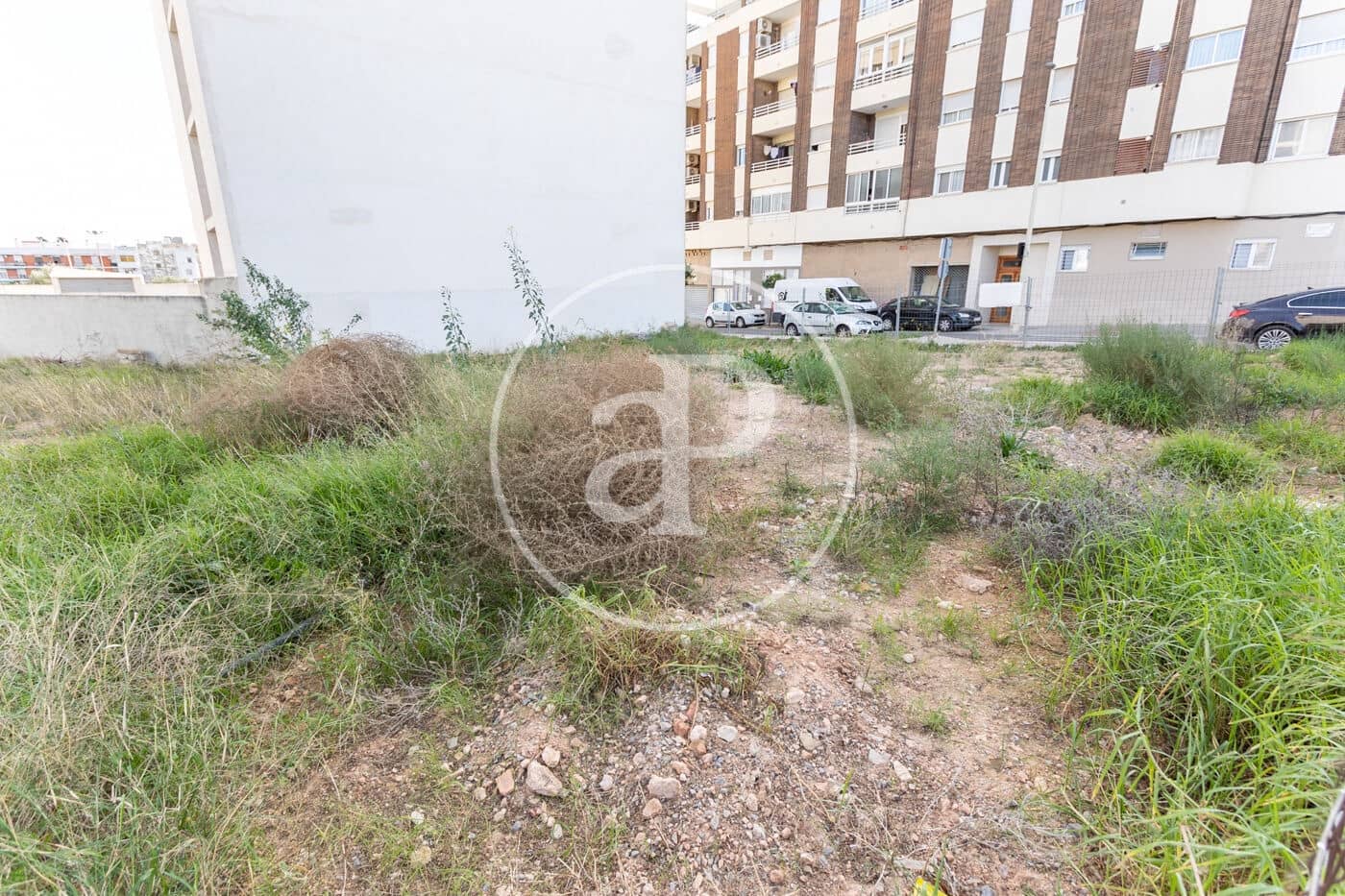 Grunde uden byggetilladelser til salg i Moncada - € 1.300.000 (Ref: 8932472)