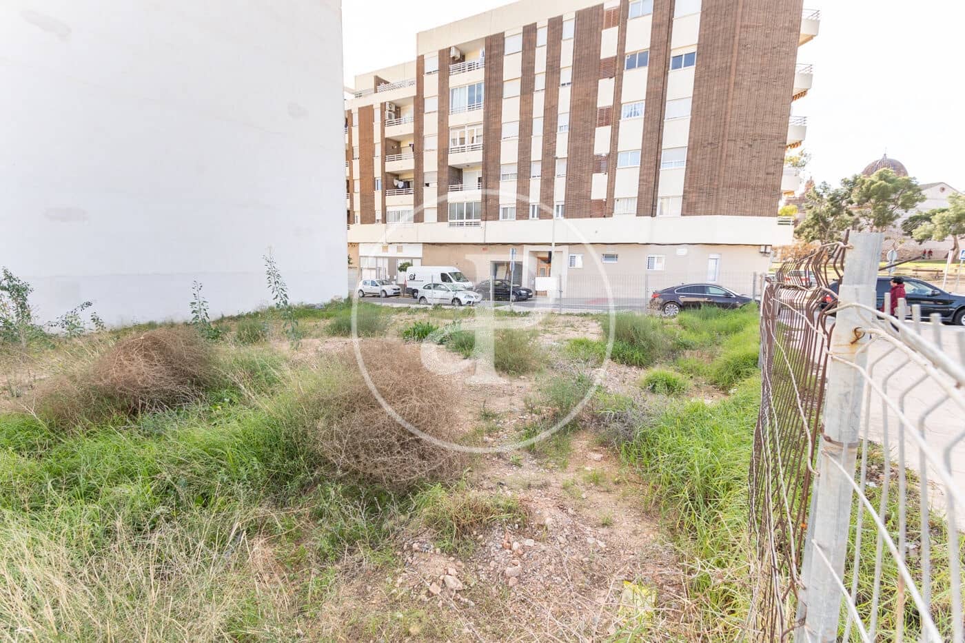 Grunde uden byggetilladelser til salg i Moncada - € 1.300.000 (Ref: 8932472)