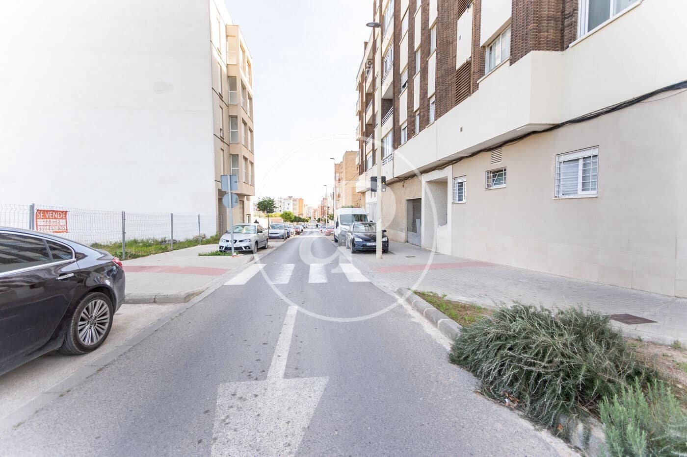 Grunde uden byggetilladelser til salg i Moncada - € 1.300.000 (Ref: 8932472)