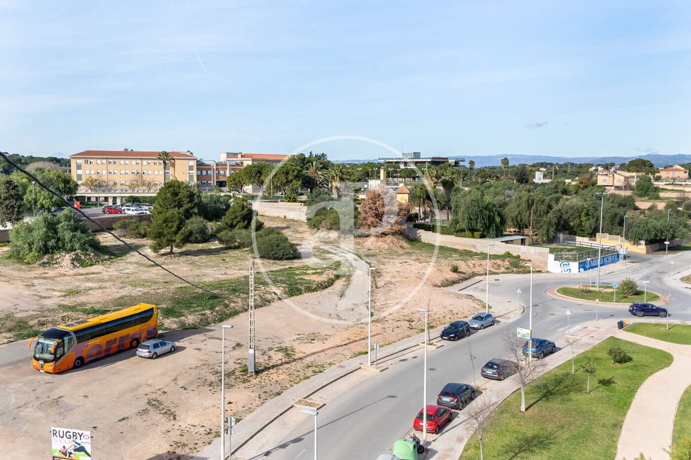 Grunde uden byggetilladelser til salg i Moncada - € 1.300.000 (Ref: 8932472)