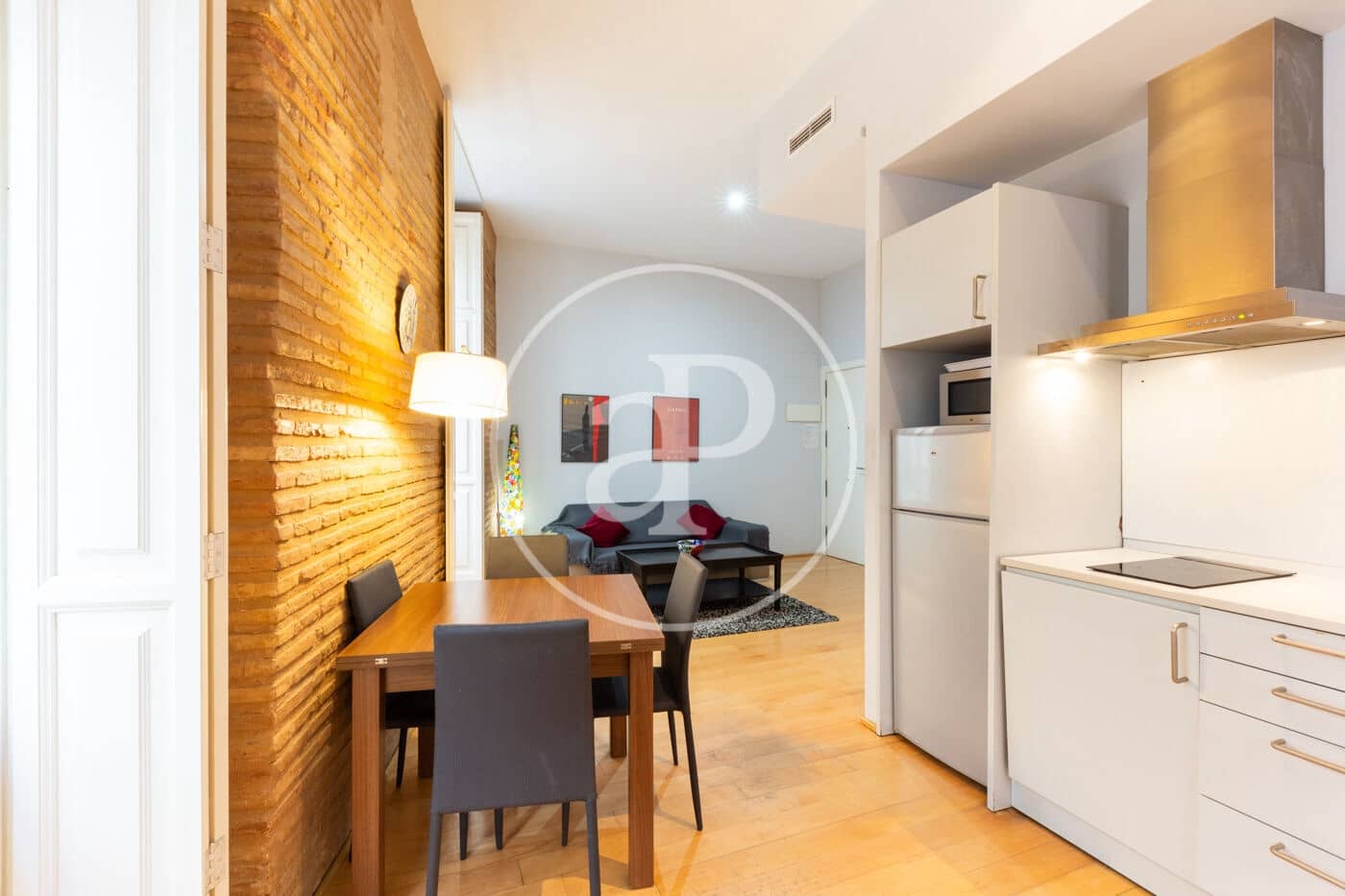 2 soveværelse Lejlighed til leje i Valencia by - € 1.550 (Ref: 8935388)