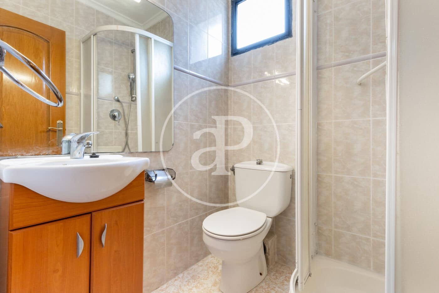 4 sypialnia Apartament na sprzedaż w Miasto Walencja - 340 000 € (Ref: 8938908)