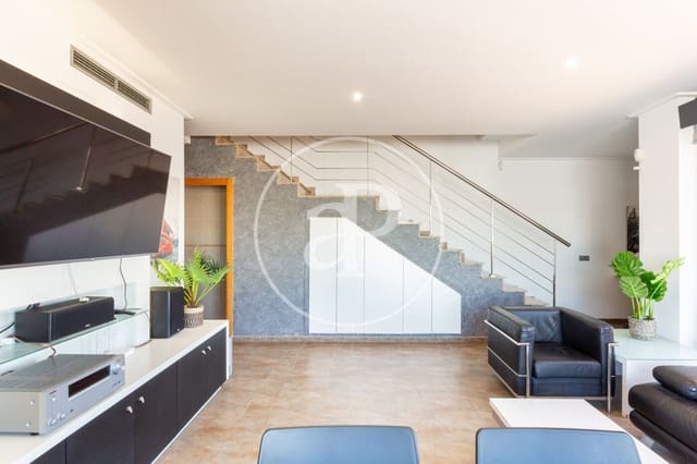 4 bedroom Villa for sale in Burriana / Borriana with pool - € 290,000 (Ref: 8938910)