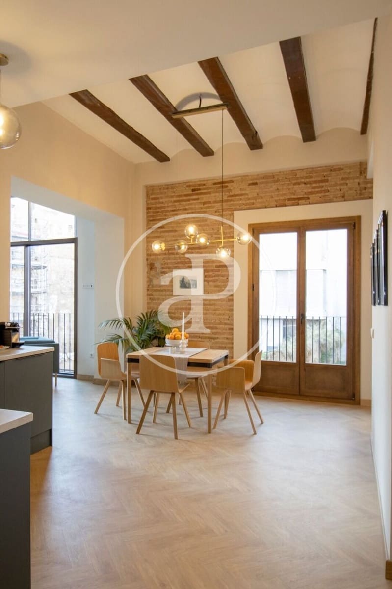 1 bedroom Apartment for rent in Valencia city - € 2,100 (Ref: 8999979)