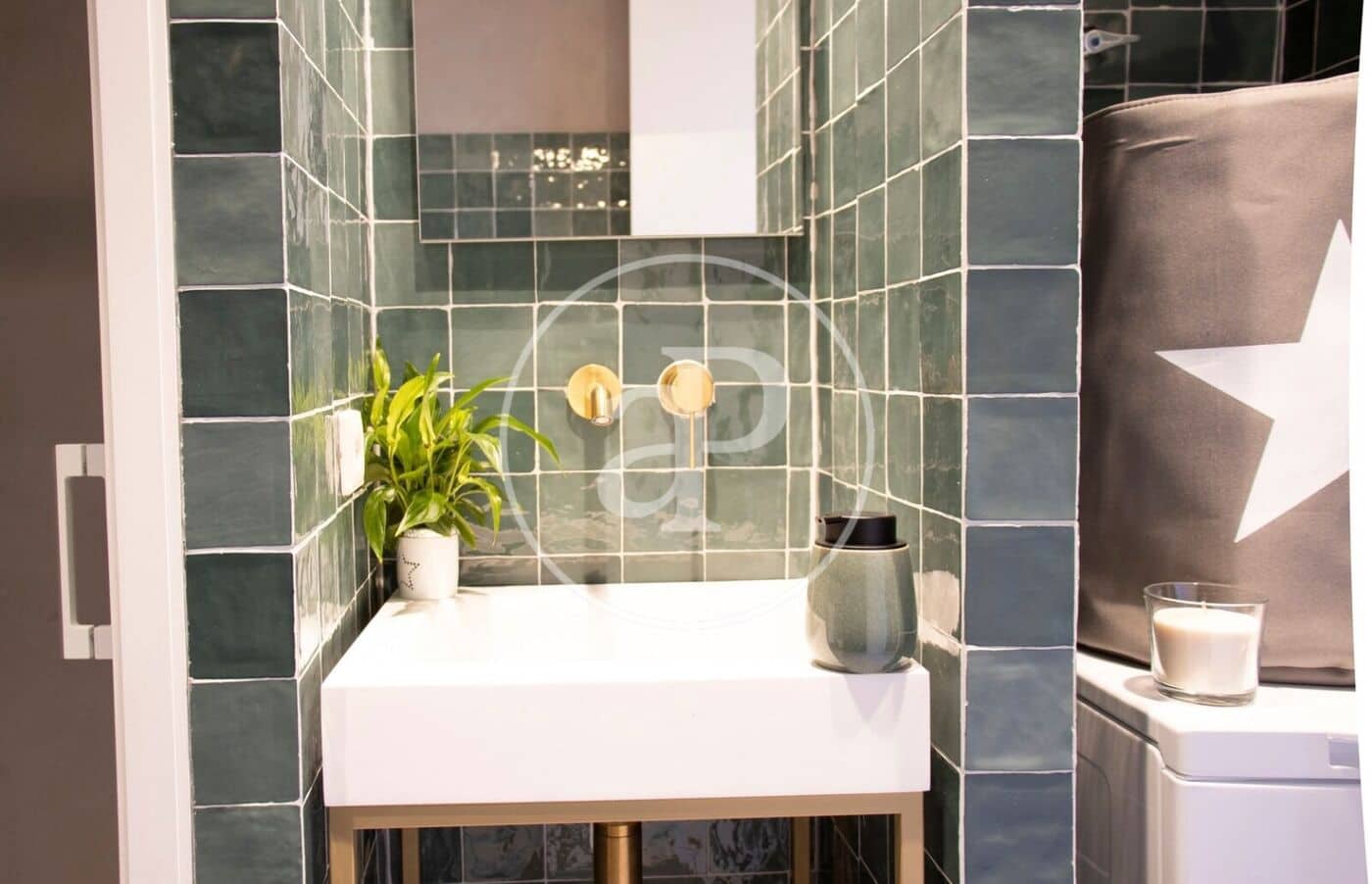 1 soverom Leilighet til leie i Valencia by - € 2 000 (Ref: 8999980)