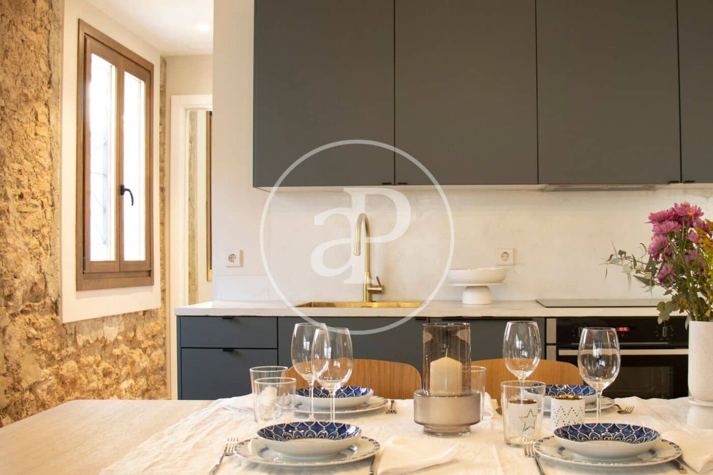 1 soverom Leilighet til leie i Valencia by - € 2 000 (Ref: 8999980)