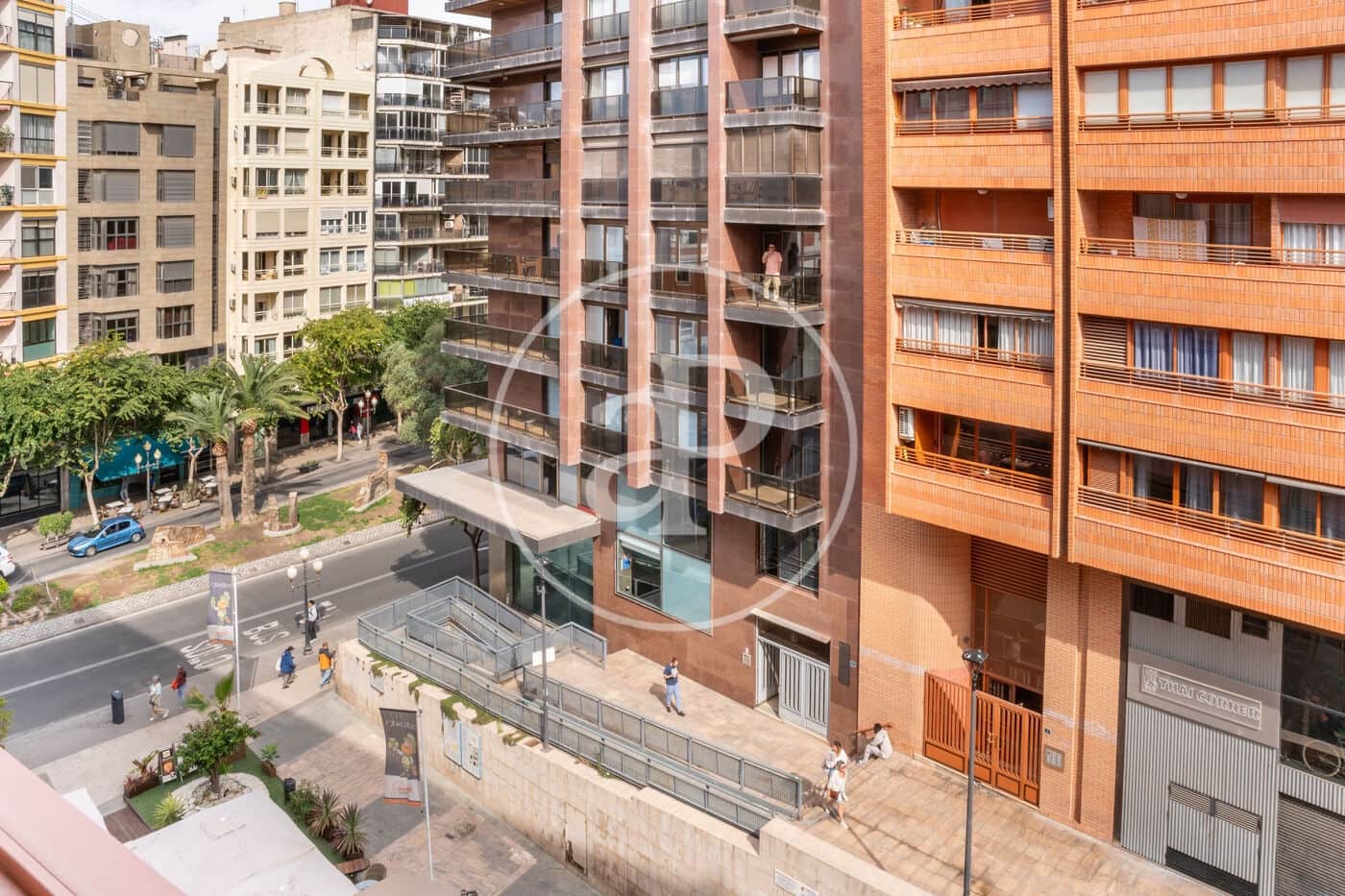 6 sypialnia Apartament na sprzedaż w Miasto Alicante / Alacant - 415 000 € (Ref: 8999983)