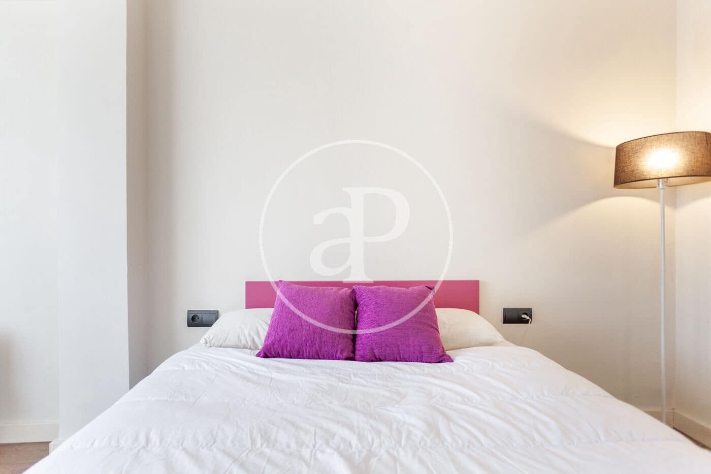 3 sovrum Lägenhet att hyra i Valencia stad - 1 400 € (Ref: 8999984)