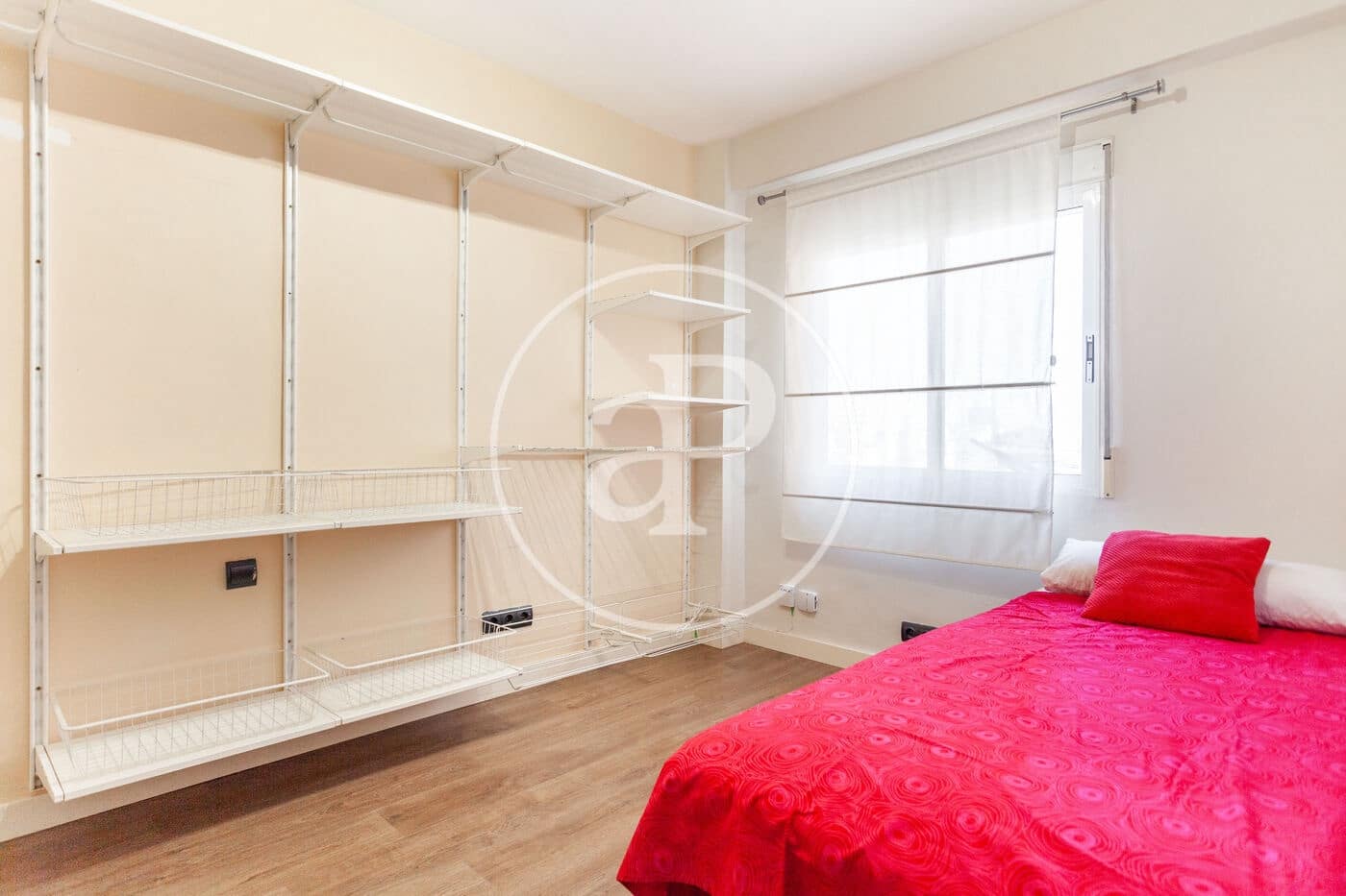 3 sovrum Lägenhet att hyra i Valencia stad - 1 400 € (Ref: 8999984)