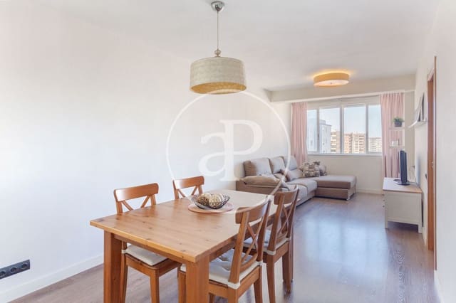 3 sovrum Lägenhet att hyra i Ciutat Jardi, Valencia stad - 1 400 € (Ref: 8999984)