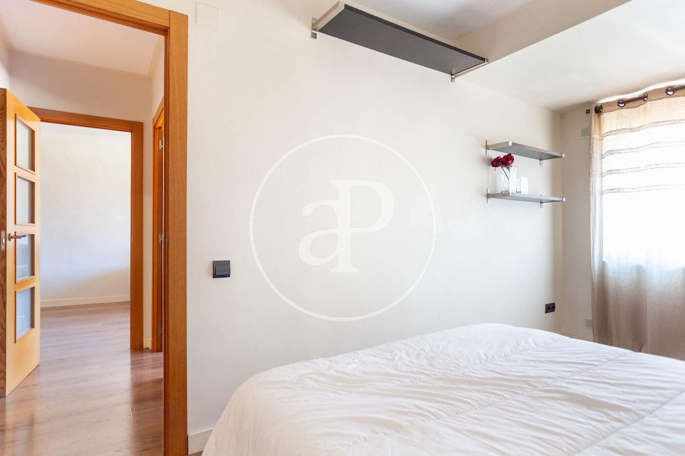 3 sovrum Lägenhet att hyra i Valencia stad - 1 400 € (Ref: 8999984)