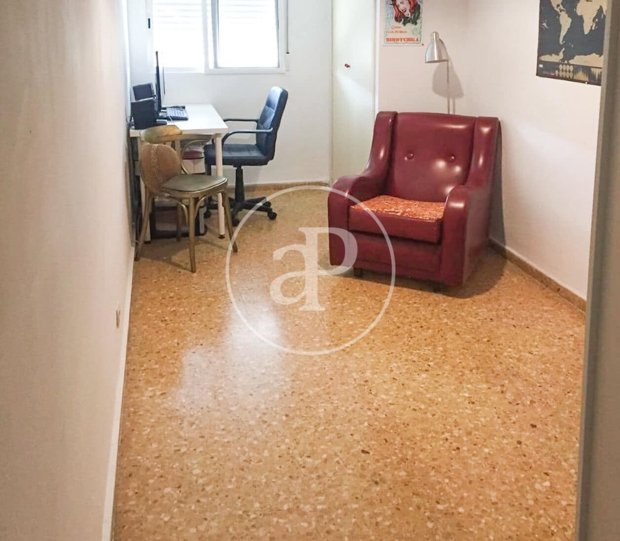 2 soveværelse Lejlighed til salg i Valencia by - € 165.000 (Ref: 8999991)