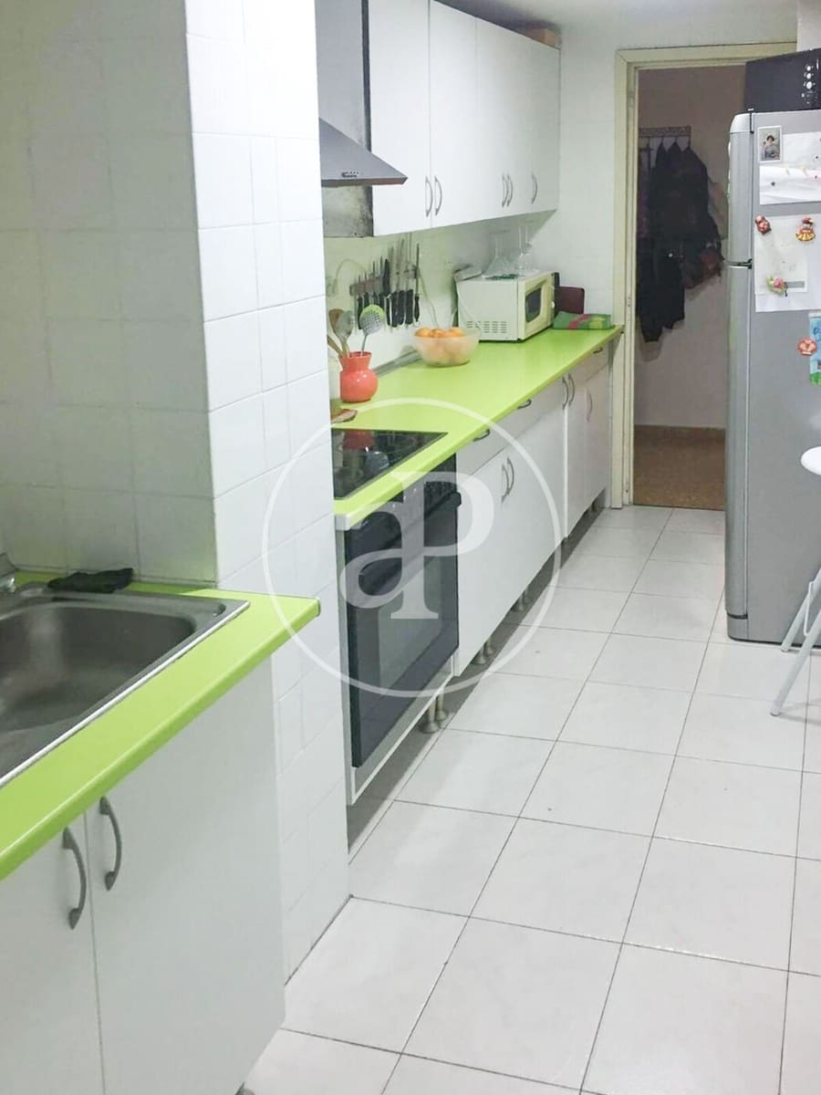 2 soveværelse Lejlighed til salg i Valencia by - € 165.000 (Ref: 8999991)