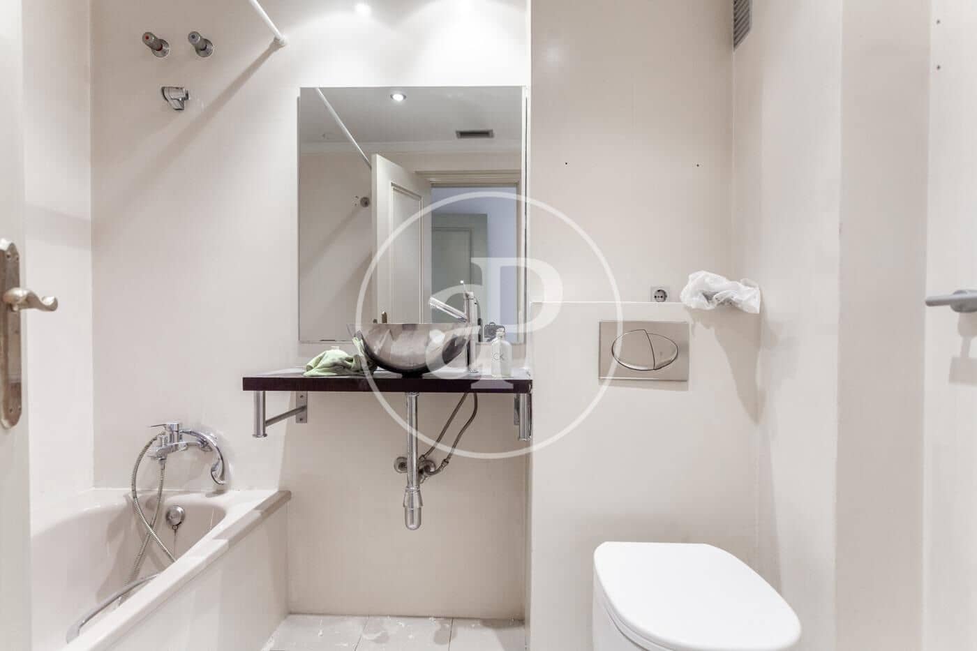 3 sypialnia Apartament do wynajęcia w Miasto Walencja - 2 200 € (Ref: 9000002)