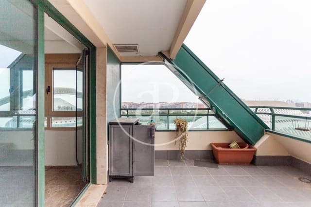 3 makuuhuone Huoneisto vuokrattavana paikassa Ciutat de les Arts i de les Ciencies, Valencia kaupunki - 2 200 € (Ref: 9000002)