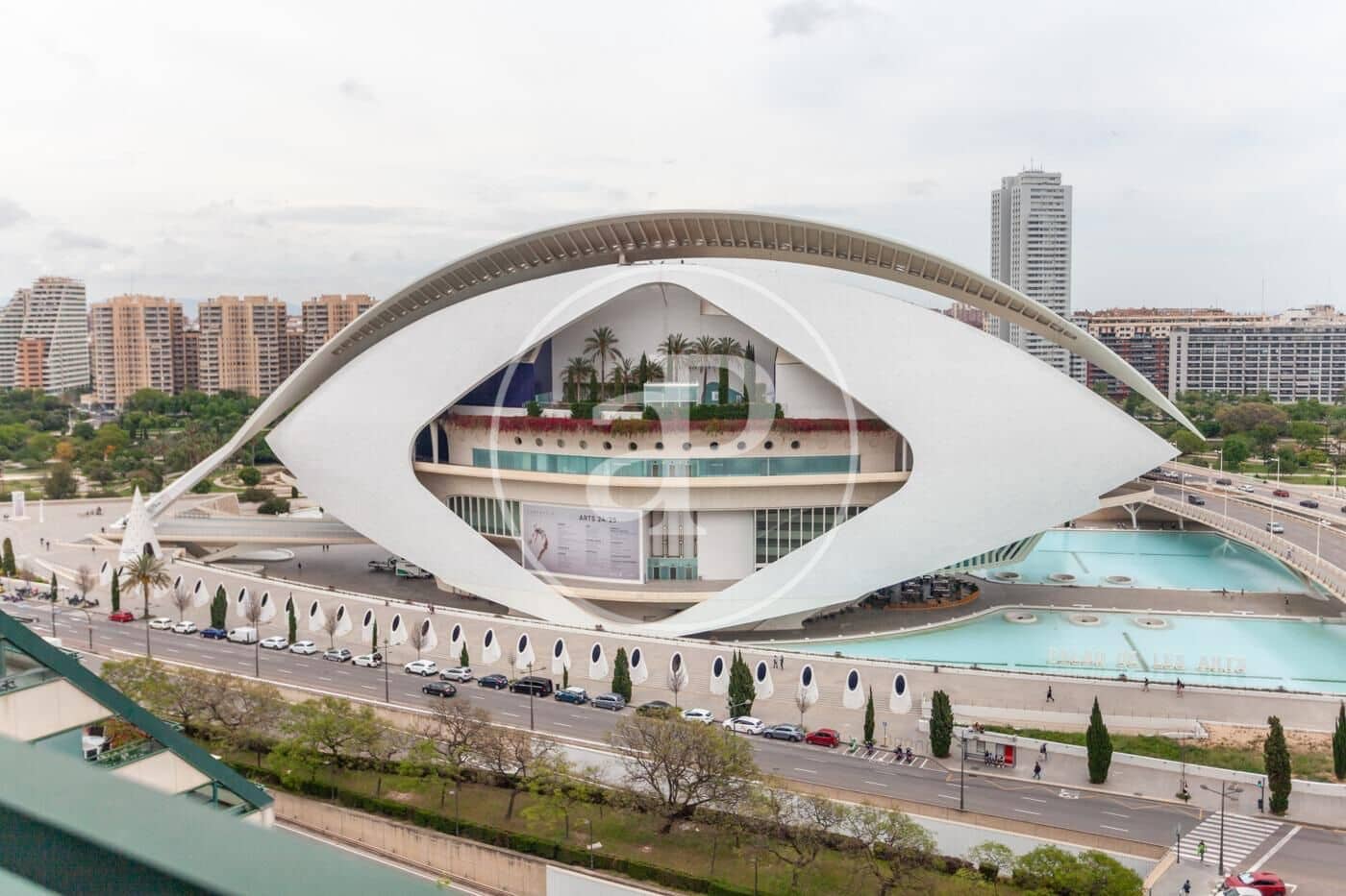 3 sypialnia Apartament do wynajęcia w Miasto Walencja - 2 200 € (Ref: 9000002)