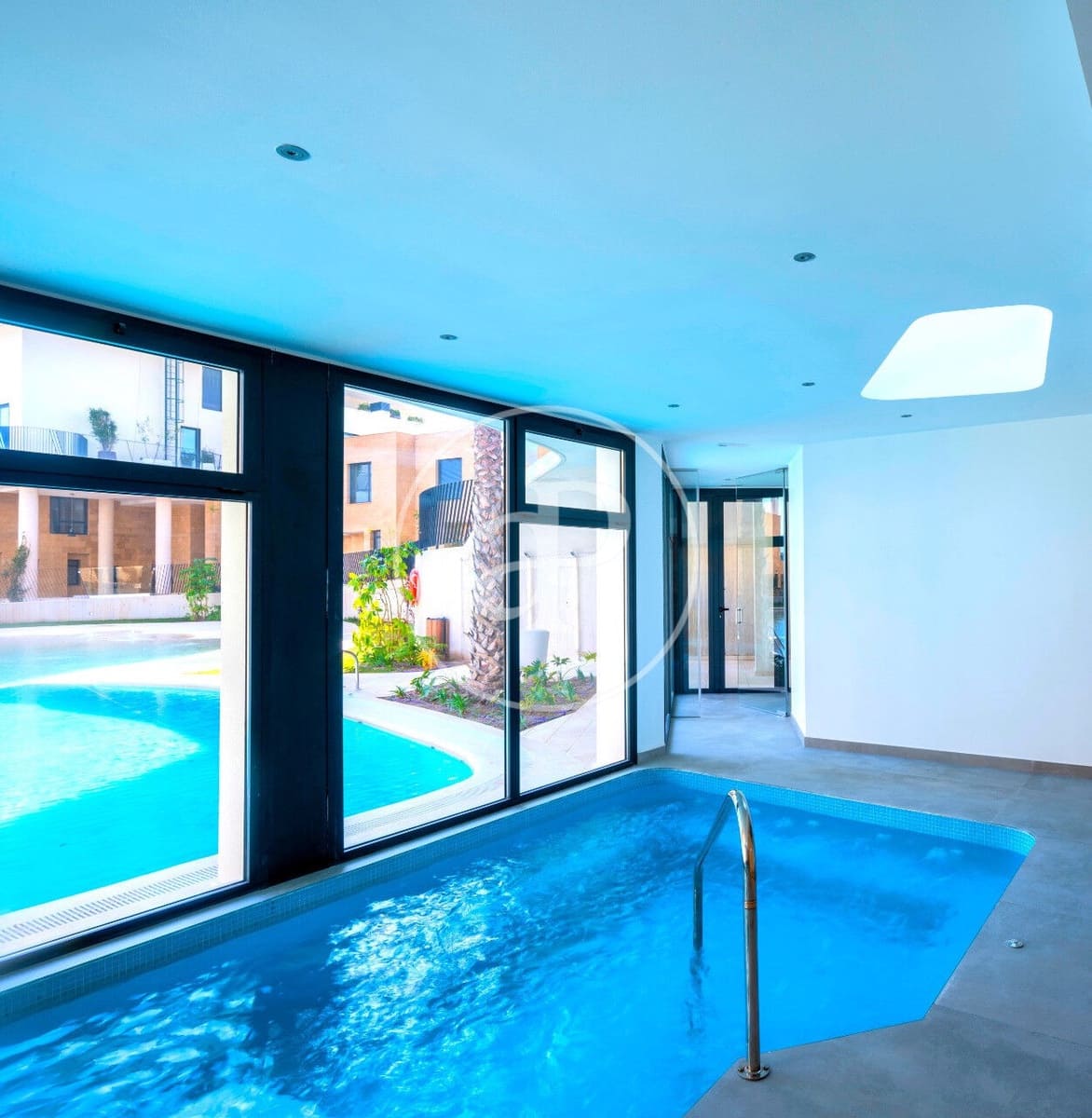 3 bedroom Apartment for sale in La Villajoyosa / Vila Joiosa with pool - € 690,000 (Ref: 9000006)