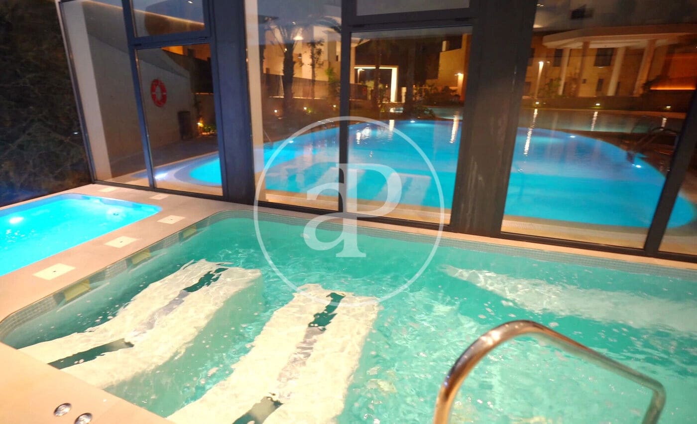 3 bedroom Apartment for sale in La Villajoyosa / Vila Joiosa with pool - € 690,000 (Ref: 9000006)