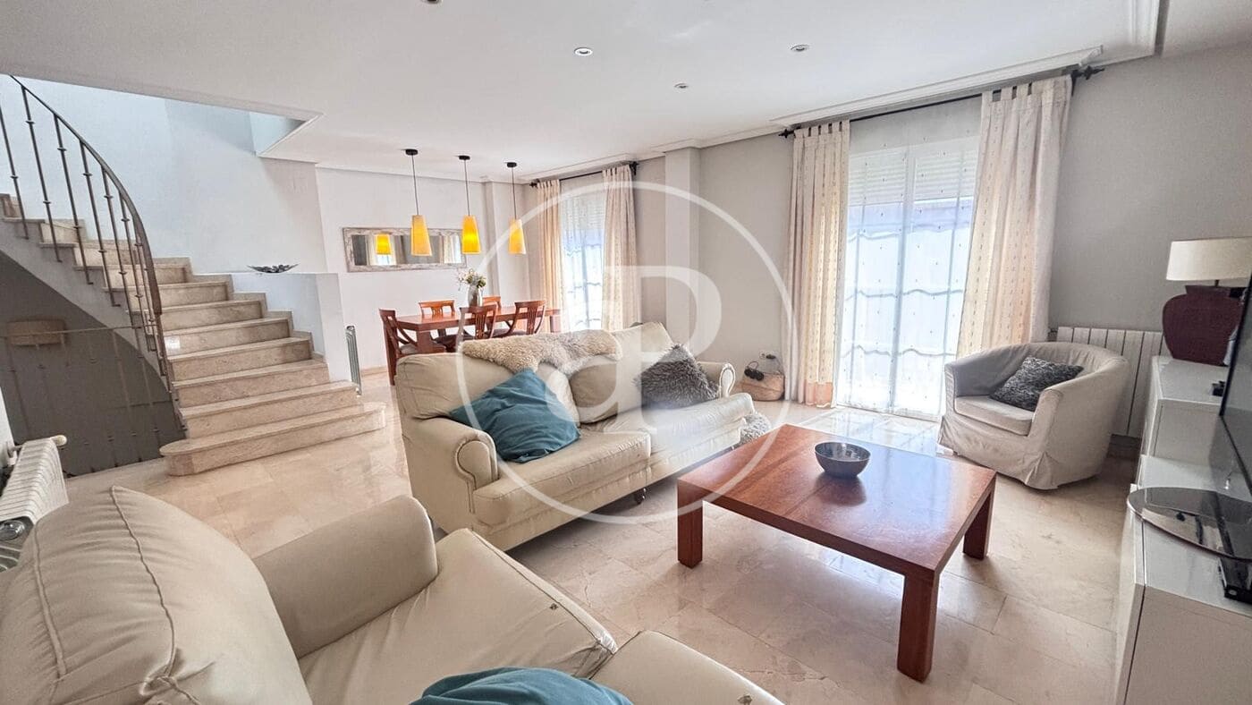 4 soveværelse Lejlighed til salg i Massamagrell - € 435.000 (Ref: 9000007)