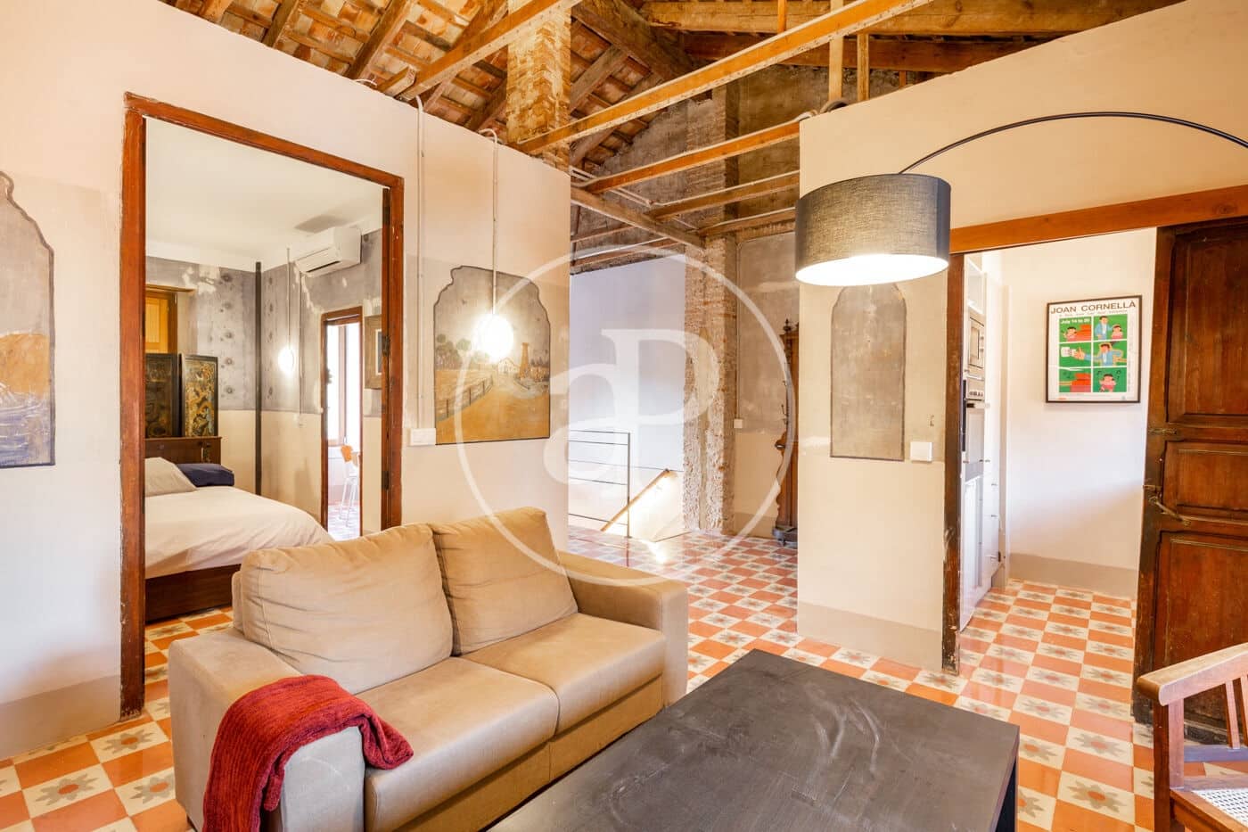 2 bedroom Villa for rent in Valencia city - € 1,500 (Ref: 9000010)