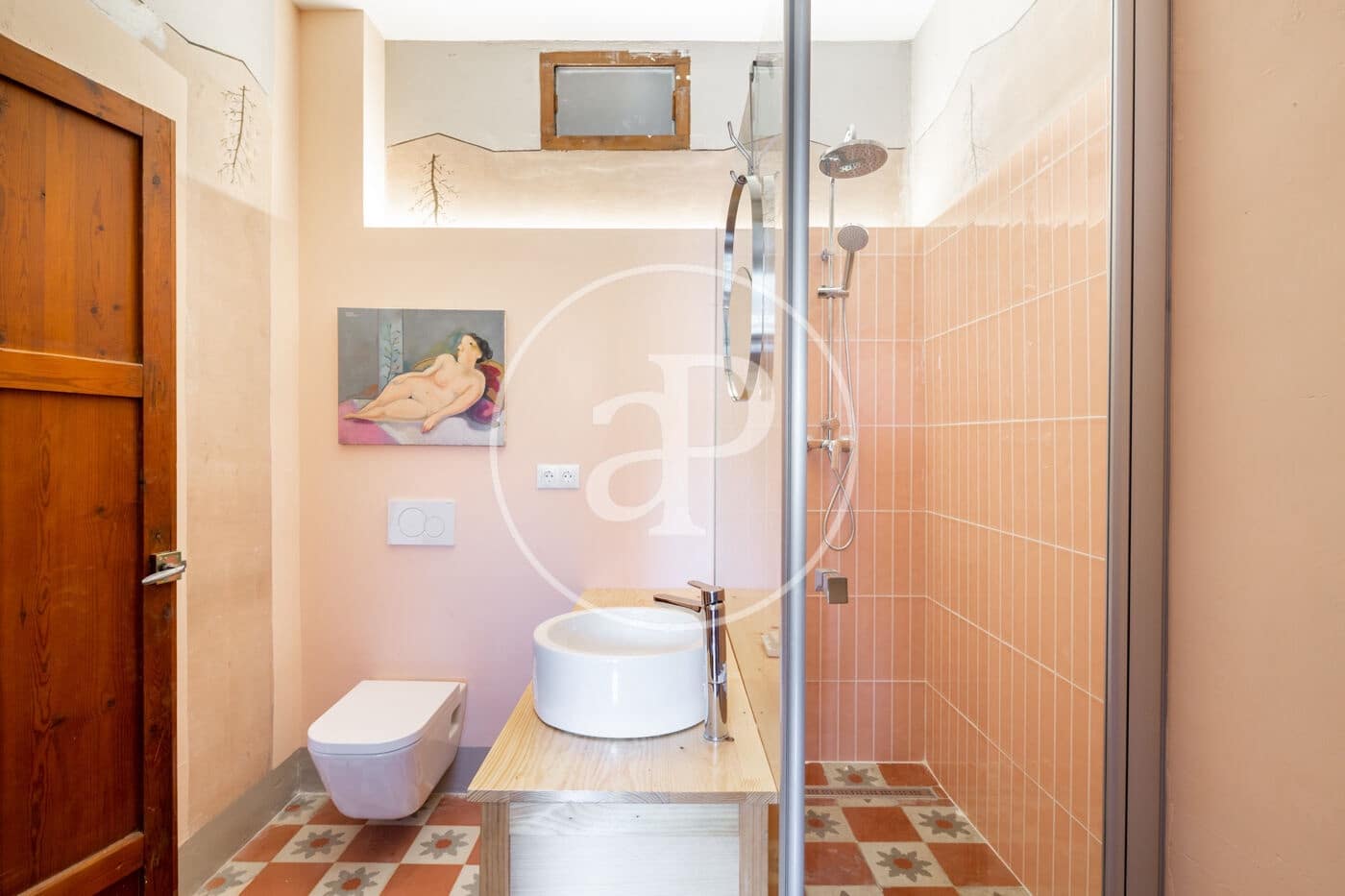 2 bedroom Villa for rent in Valencia city - € 1,500 (Ref: 9000010)