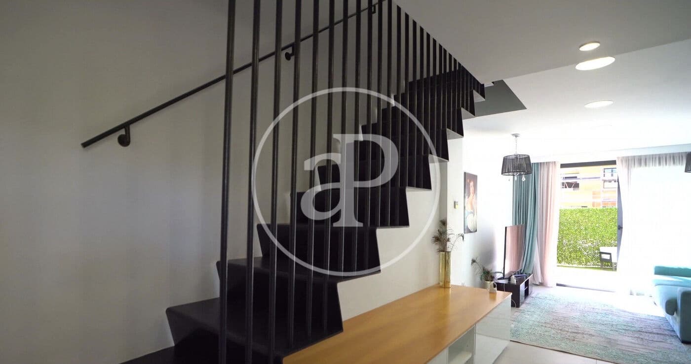 4 soveværelse Villa til salg i La Villajoyosa / Vila Joiosa med swimmingpool - € 580.000 (Ref: 9000020)