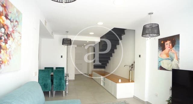 4 bedroom Villa for sale in Platja Vila Joiosa - Platja de Torres, La Villajoyosa / Vila Joiosa with pool - € 580,000 (Ref: 9000020)