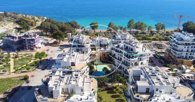 4 bedroom Villa for sale in Platja Vila Joiosa - Platja de Torres, La Villajoyosa / Vila Joiosa with pool - € 580,000 (Ref: 9000020)