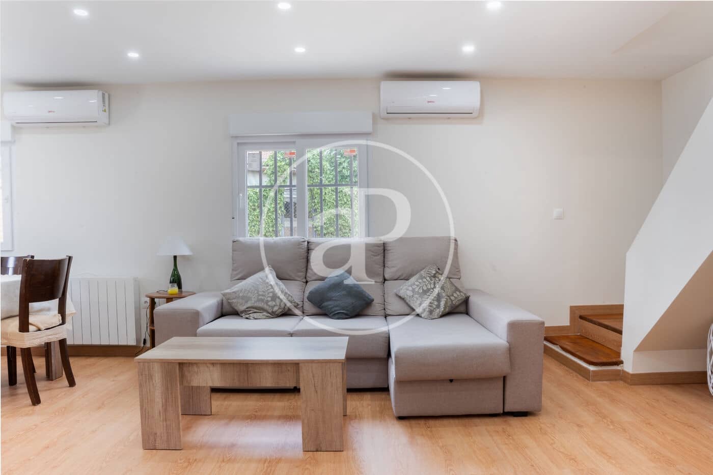 Chalet de 4 habitaciones en Muchamiel / Mutxamel en venta con piscina - 550.000 € (Ref: 9000021)