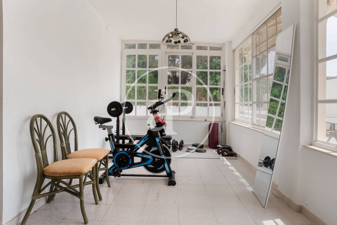 Chalet de 4 habitaciones en Muchamiel / Mutxamel en venta con piscina - 550.000 € (Ref: 9000021)