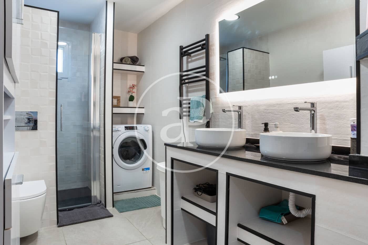 Chalet de 4 habitaciones en Muchamiel / Mutxamel en venta con piscina - 550.000 € (Ref: 9000021)