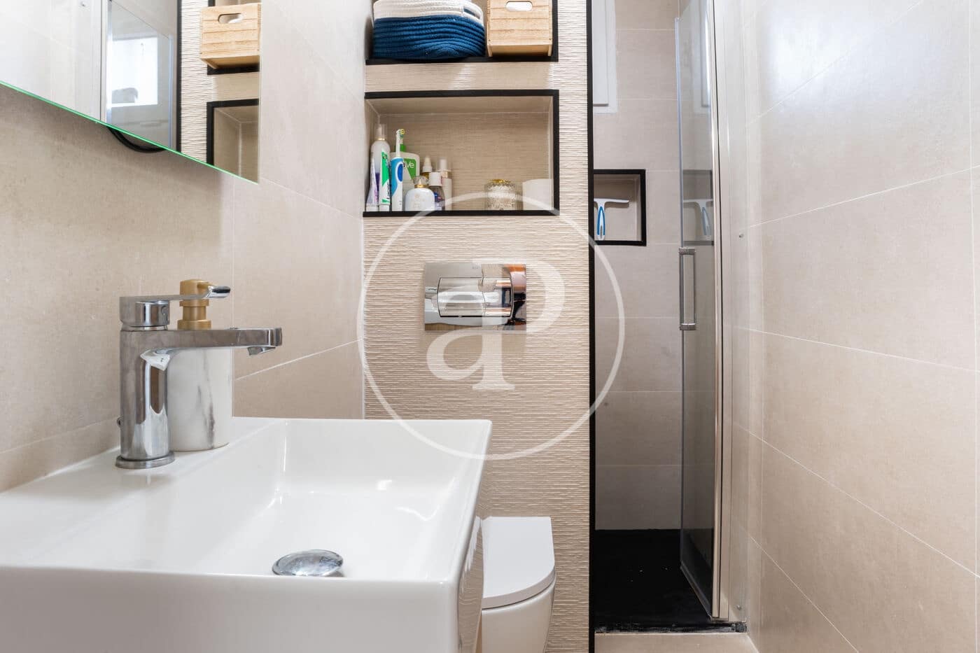 Chalet de 4 habitaciones en Muchamiel / Mutxamel en venta con piscina - 550.000 € (Ref: 9000021)