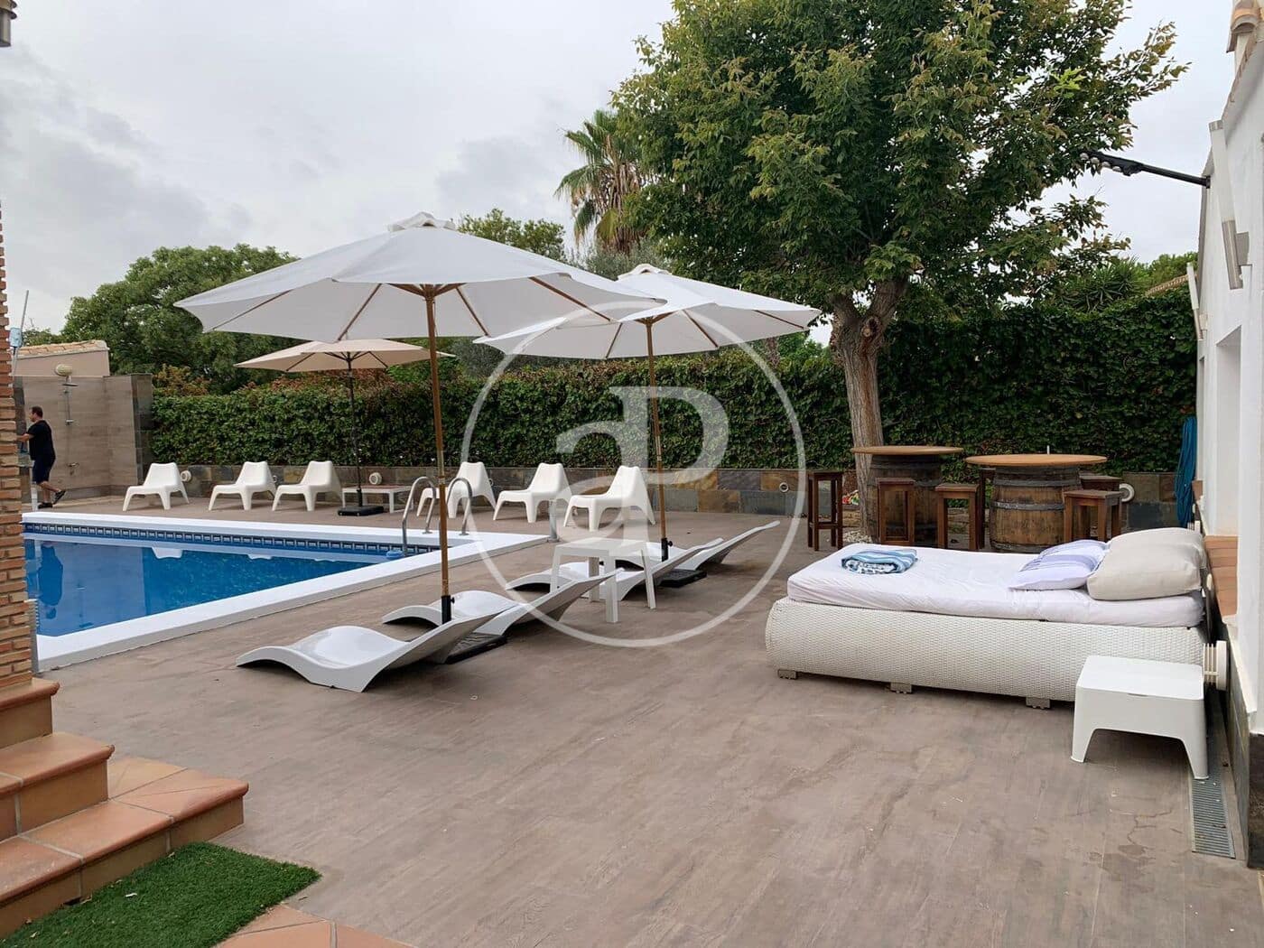 9 Zimmer Villa zu vermieten in Betera mit Pool - 5.500 € (Ref: 9000029)