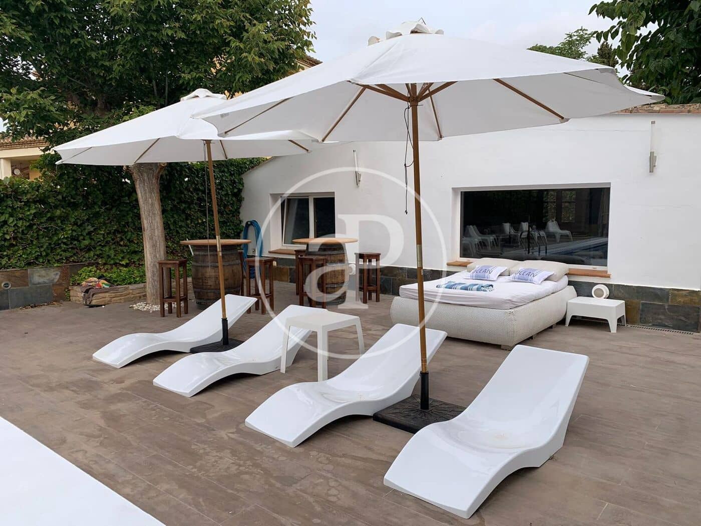 9 Zimmer Villa zu vermieten in Betera mit Pool - 5.500 € (Ref: 9000029)