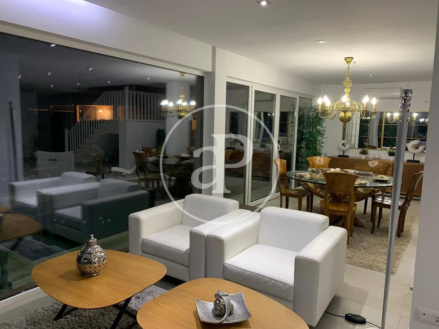 9 Zimmer Villa zu vermieten in Betera mit Pool - 5.500 € (Ref: 9000029)