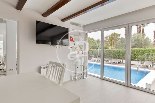9 Zimmer Villa zu vermieten in Bétera mit Pool - 5.500 € (Ref: 9000029)