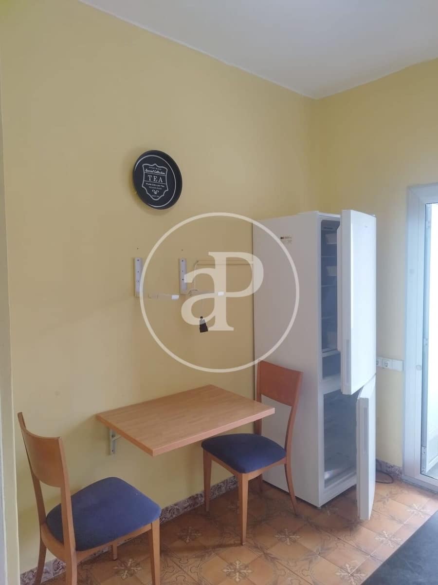 2 makuuhuone Huoneisto vuokrattavana paikassa Valencia kaupunki - 1 000 € (Ref: 9000031)