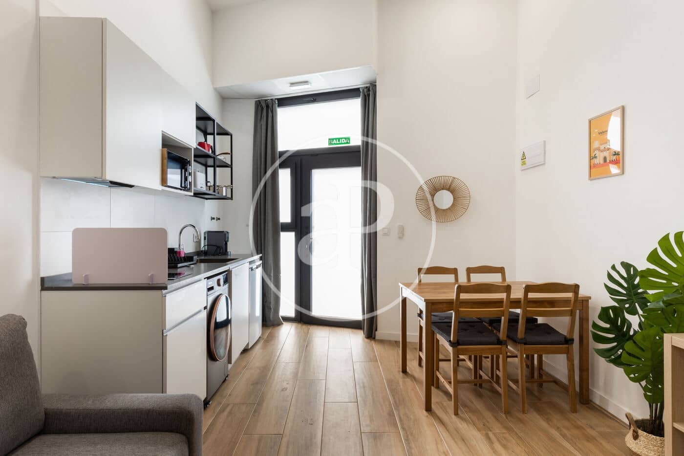 1 soveværelse Villa til salg i Valencia by - € 195.000 (Ref: 9000038)